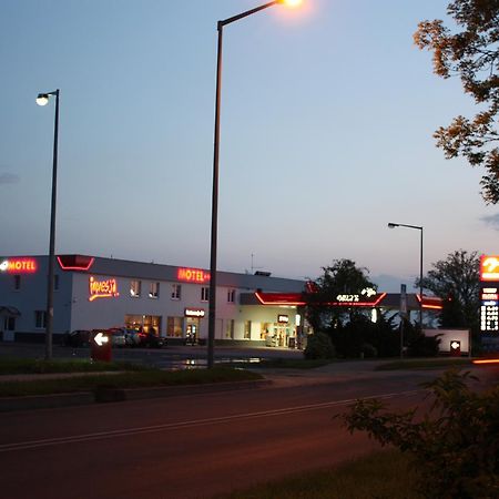 Motel Impresja Borek Wielkopolski Esterno foto